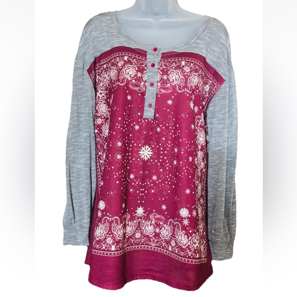 Suzanne Betro Weekend Wine Gray Bandana Print Henley Top Women’s Size M Boho - Picture 9 of 9